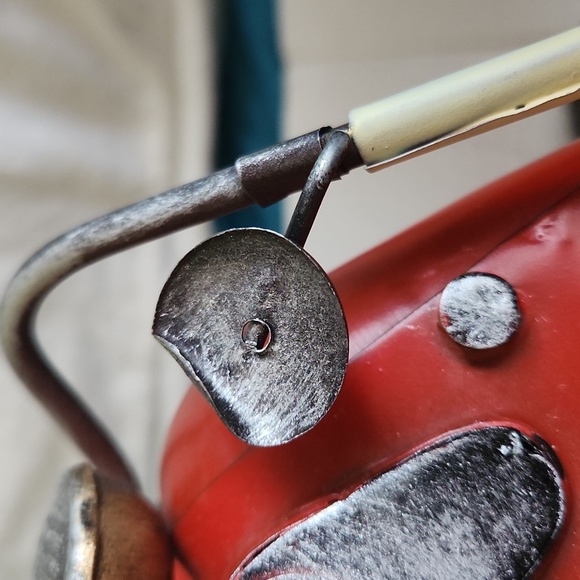 Red Metal Motorcycle Decoration Tabletop Ornament Decor - Picture 6 of 6